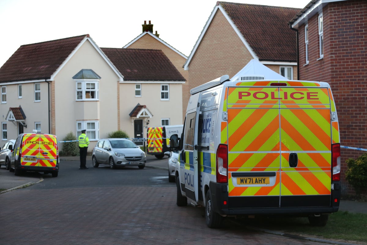 Police Ignored 999 Call An Hour Before Family Of Four Found Dead At ...