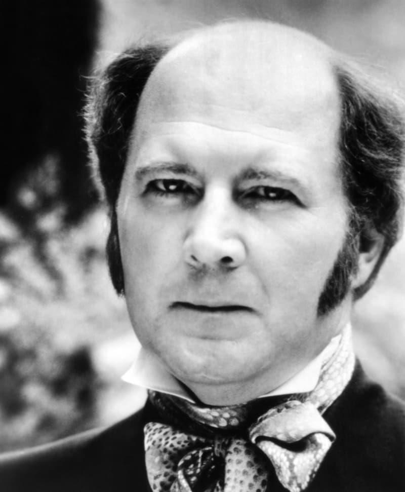 Inside ‘MAS*H’ Star David Ogden’s Cause Of Death