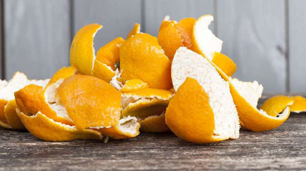 This Is The Reason Why You Shouldn't Throw Out Orange Peel