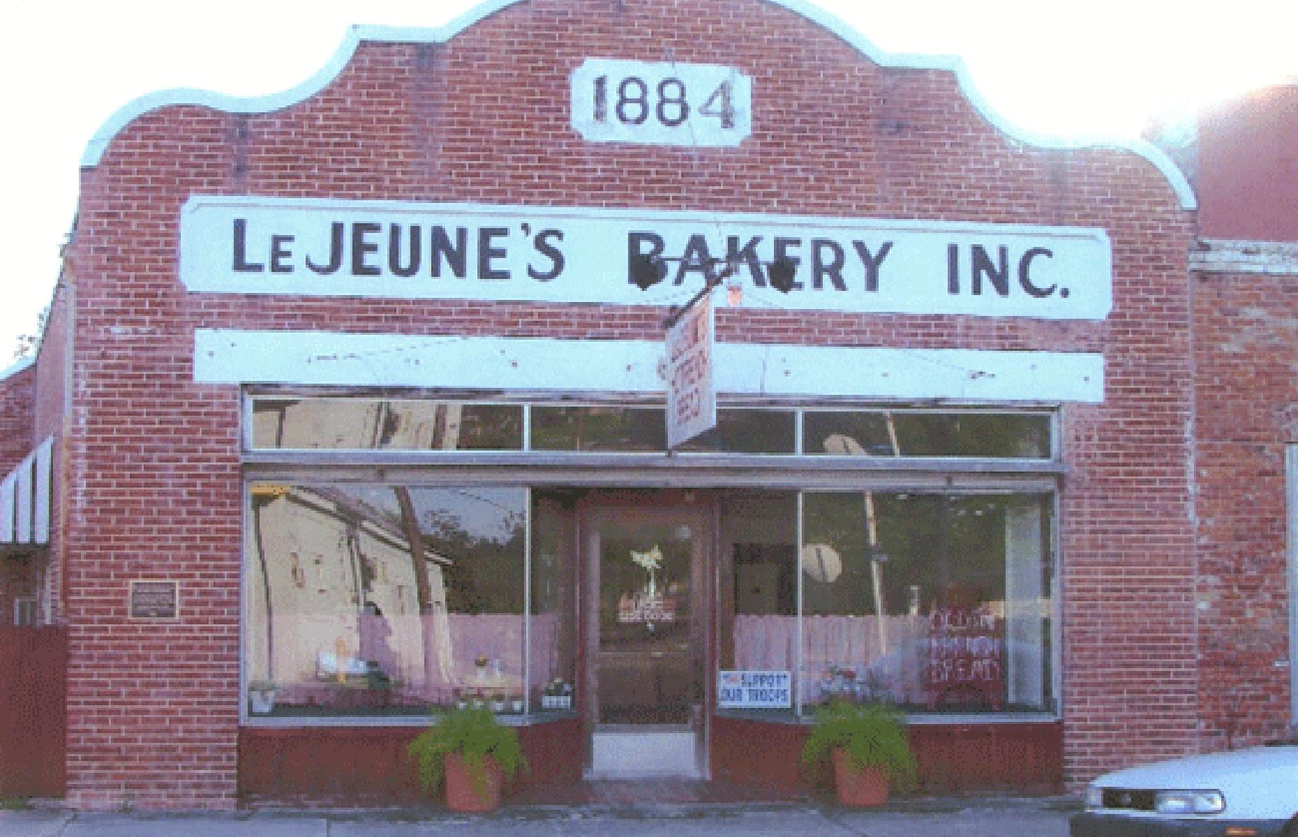 30 Historic American Bakeries You Can Still Visit Today