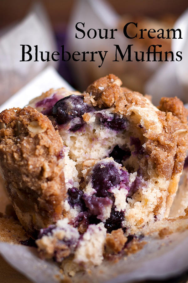Sour Cream Streusel Blueberry Muffins