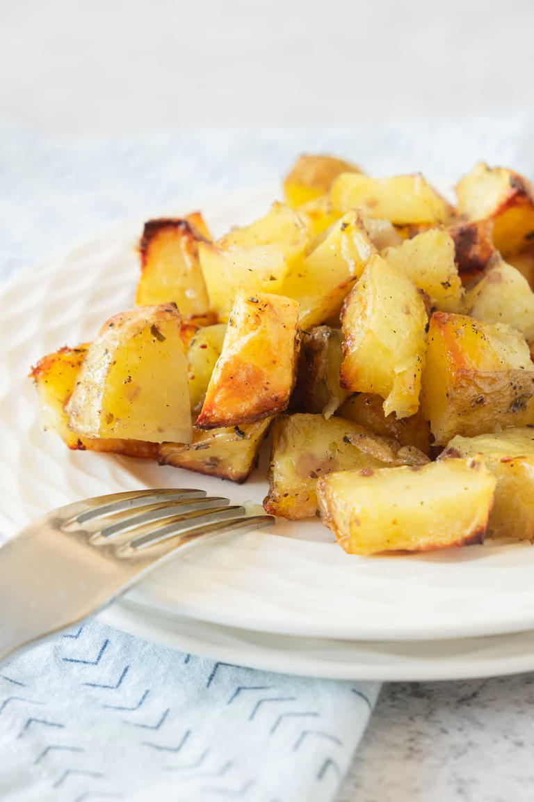 Oven Baked Mexican Potatoes