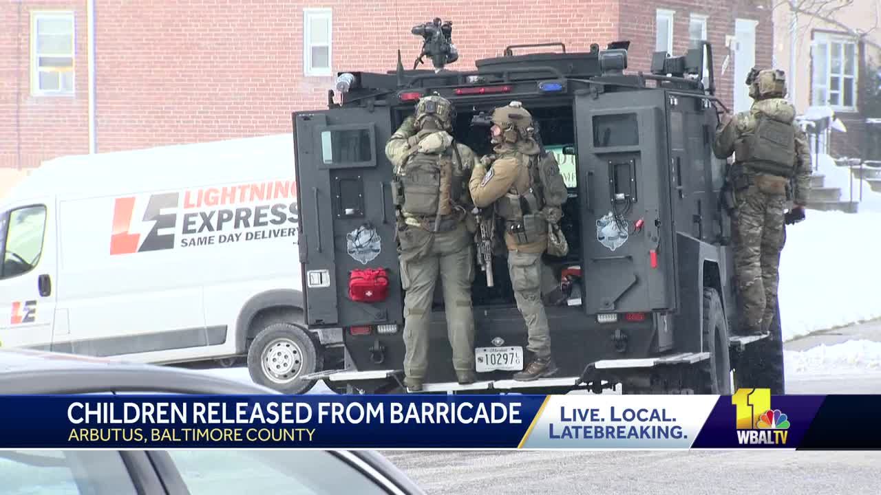 Barricade Situation Ends In Arbutus Area