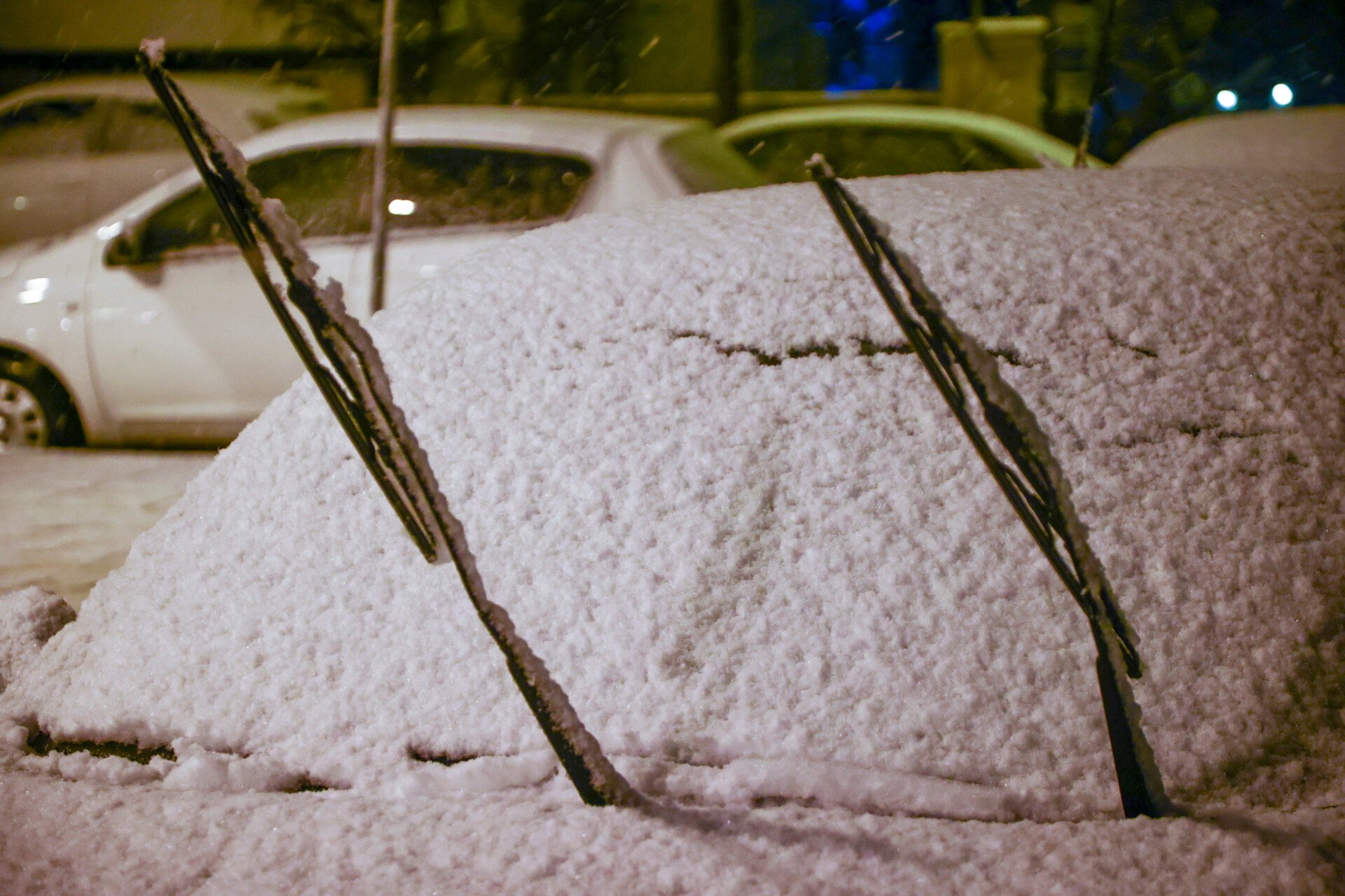 ιωάννινα: έκλεισε η εγνατία οδός για τα φορτηγά λόγω χιονιού
