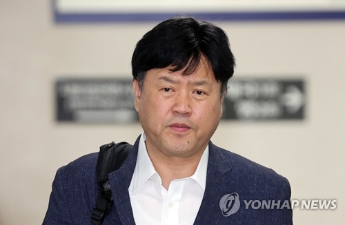 검찰 '김용, 알리바이 위증 계획 사전에 보고받고 승인' 판단