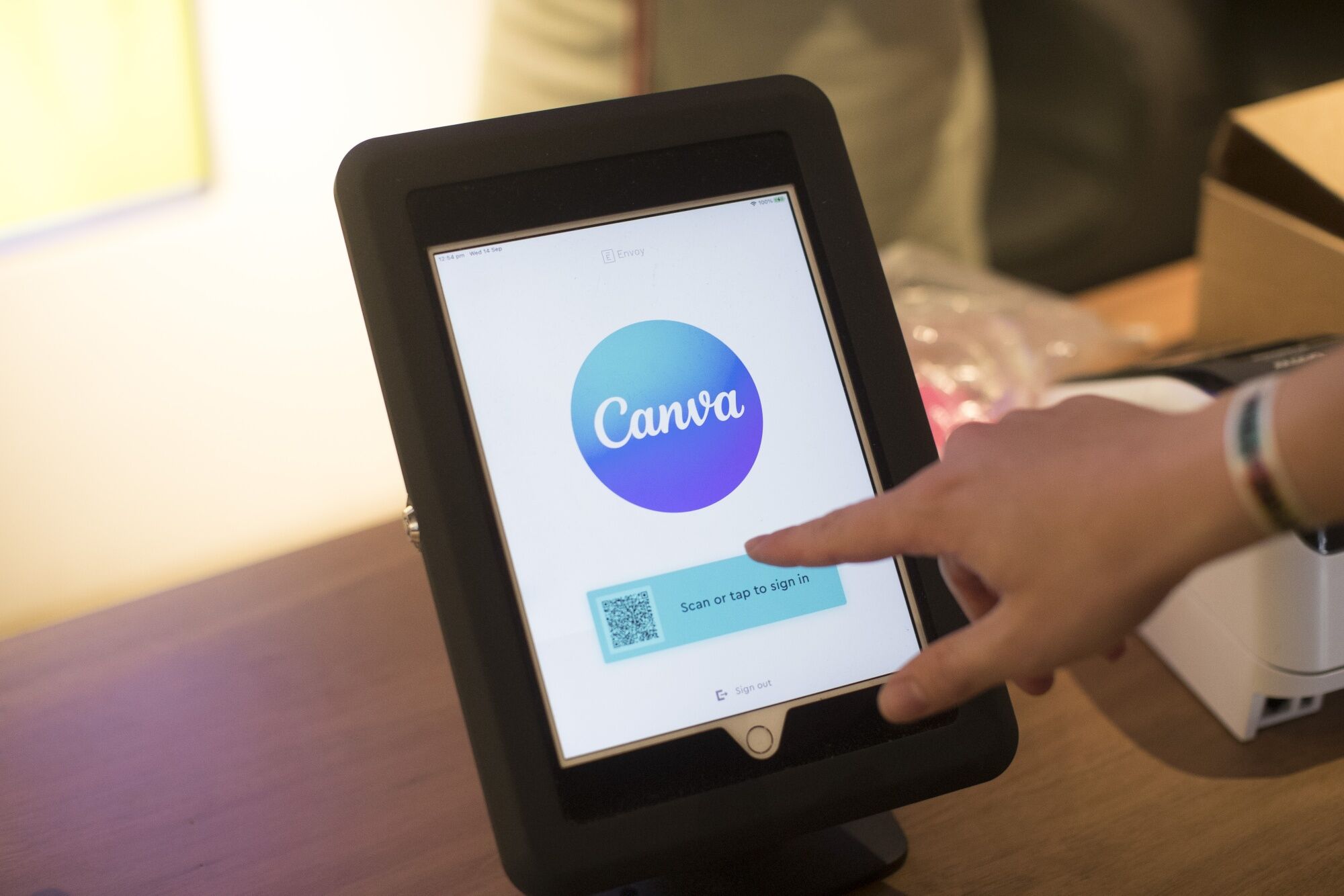 canva holders are said to near expanded $1.5 billion share sale