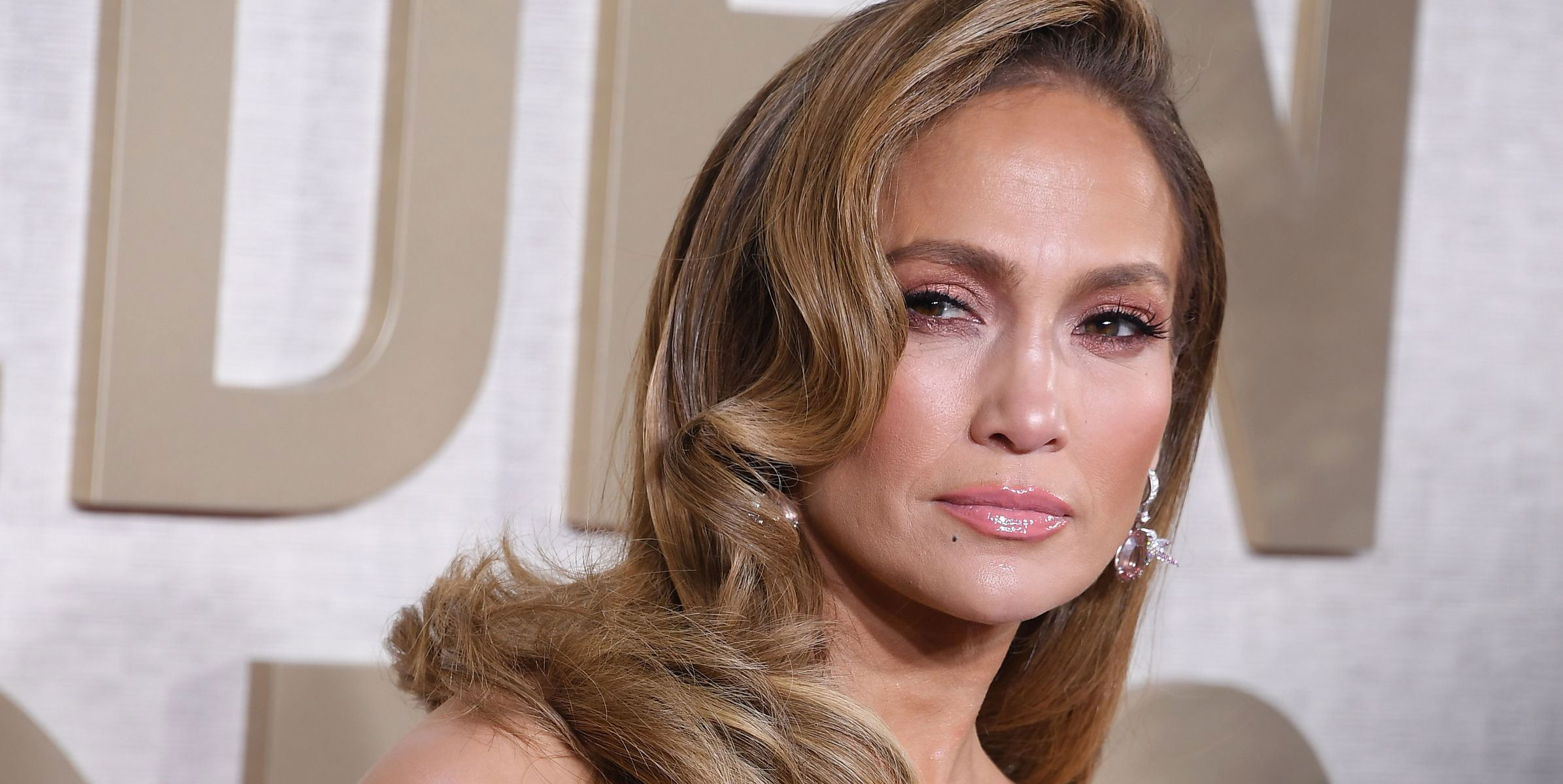 Jennifer Lopez Shows Off Toned Torso In Tiny Red Lingerie Set