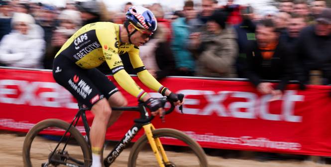 coupe du monde de cyclo-cross : wout van aert s'impose, mathieu van der poel 5e