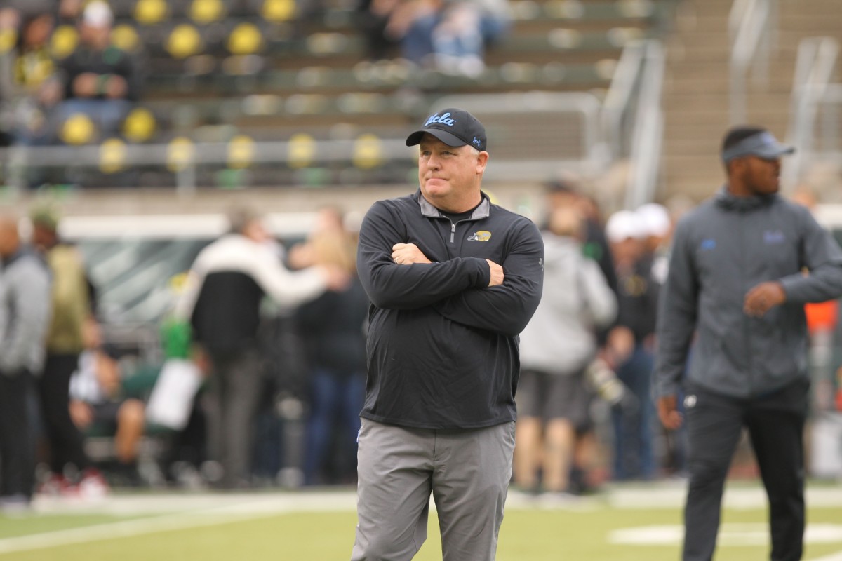 'multiple' nfl teams interested in chip kelly as offensive coordinator, per report