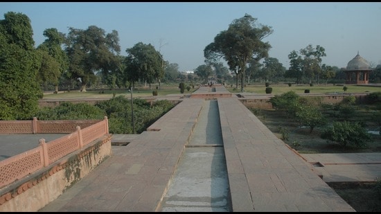 today’s ram bagh was once ‘aram bagh’ of mughal emperor babur