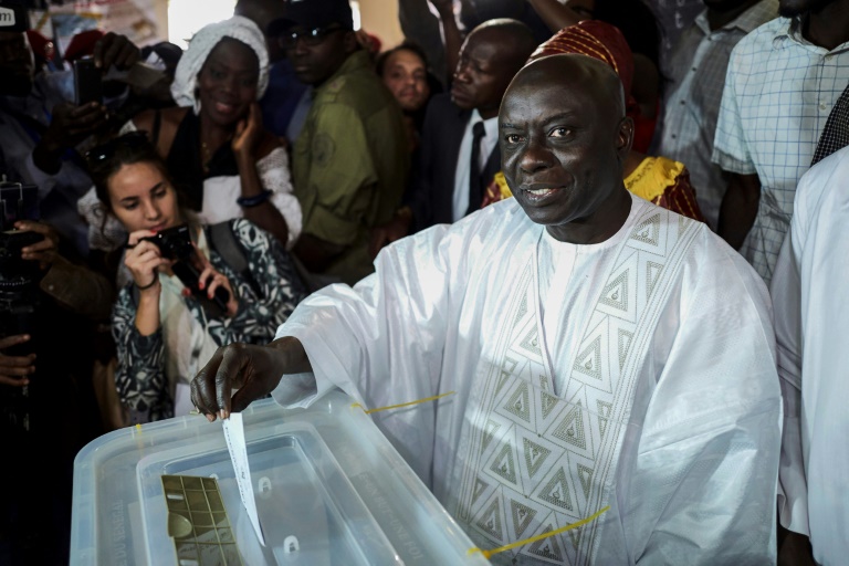 présidentielle au sénégal: 20 candidats retenus, sonko et wade écartés