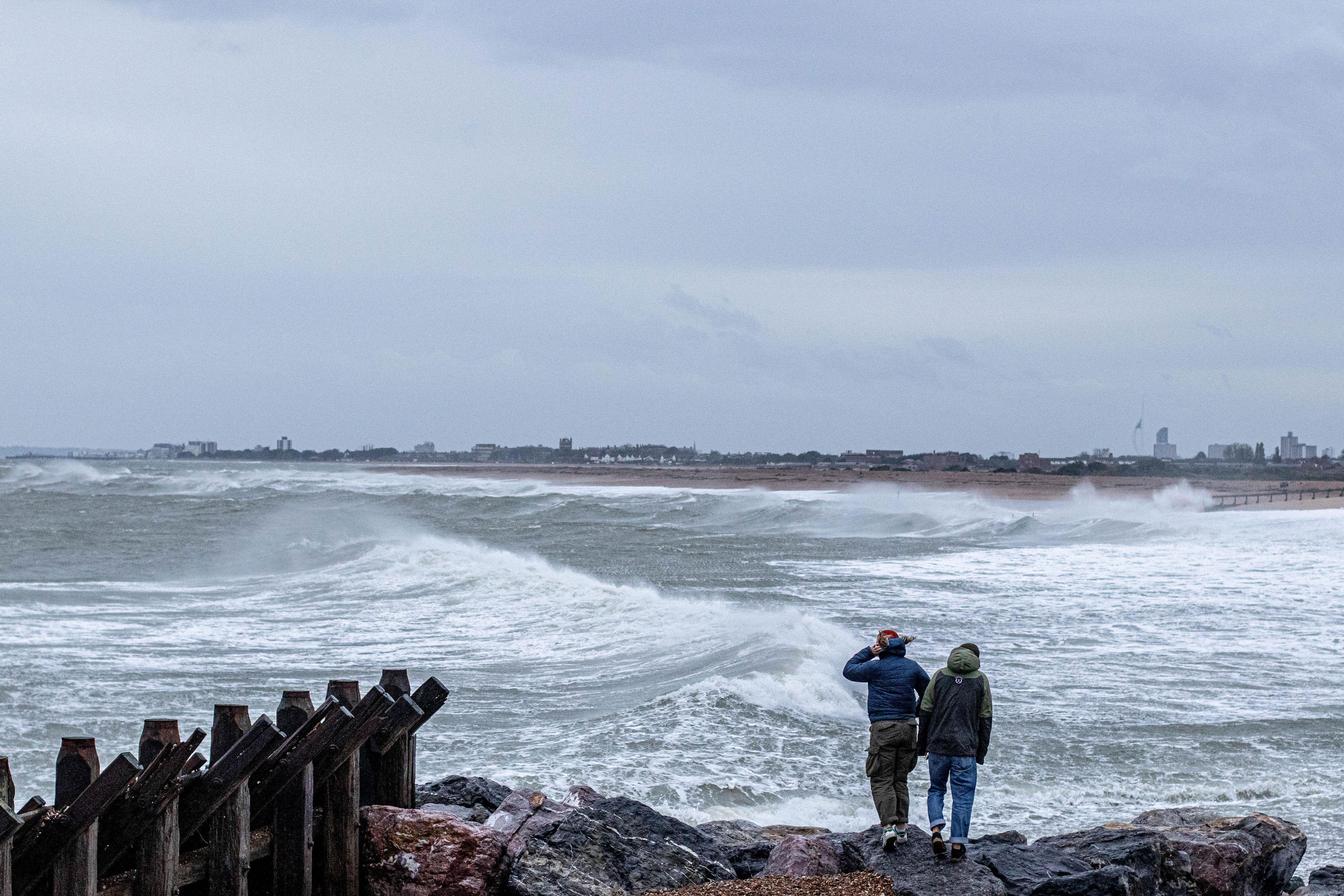 Storm Isha: Power Cuts Strike Hayling Island As "strong Winds" And ...