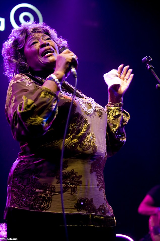 legendary jazz singer marlena shaw dies aged 81