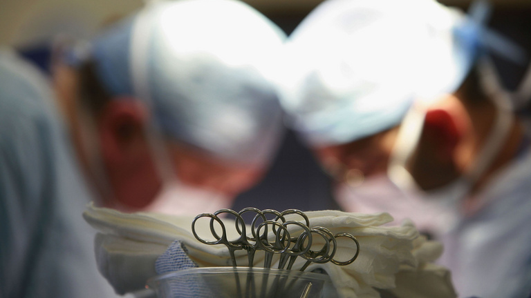 van olyan magyar kórház, ahol csaknem hét évet kell várni egy műtétre
