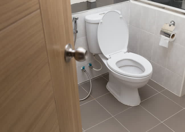 トイレの蓋をせずに流してはいけない！？知っておくべき「トイレのタブー」６選