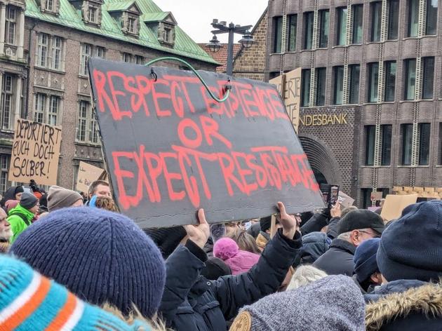 Die Besten Bilder Der Großdemo In Bremen – ‚Laut Gegen Rechts‘