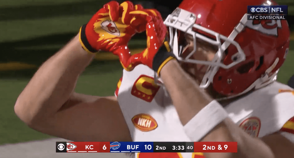 Travis Kelce Gives Sweet Nod To Taylor Swift With Touchdown Celebration ...