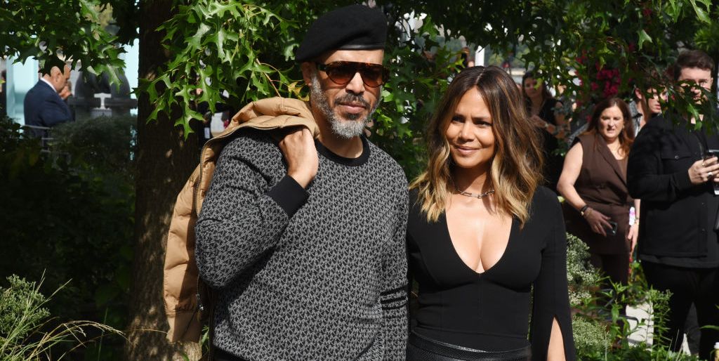 Halle Berry Wishes Boyfriend Van Hunt A Happy 54th Birthday   BB1h2tKI.img