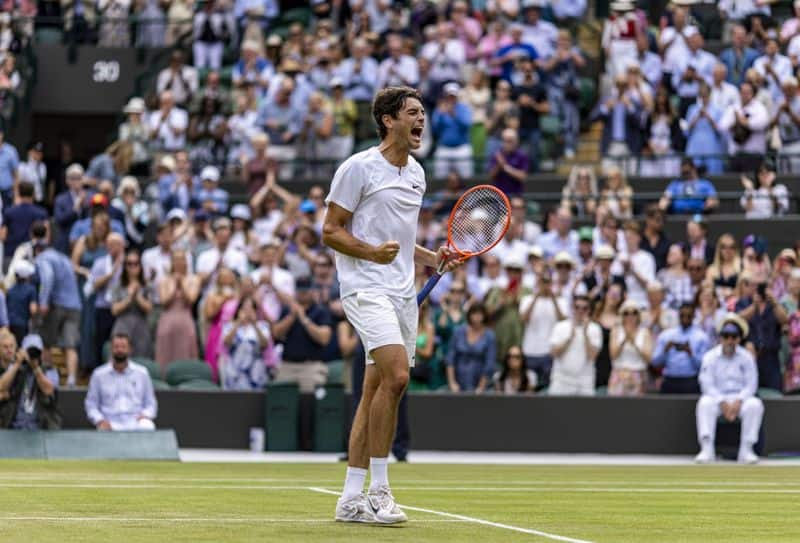 Australian Open 2024 Taylor Fritz Upsets Tsitsipas Sets Up Djokovic   BB1h35Na.img