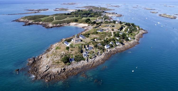 Un weekend sur les îles Chausey, paradis des pêcheurs à pied au large de Granville