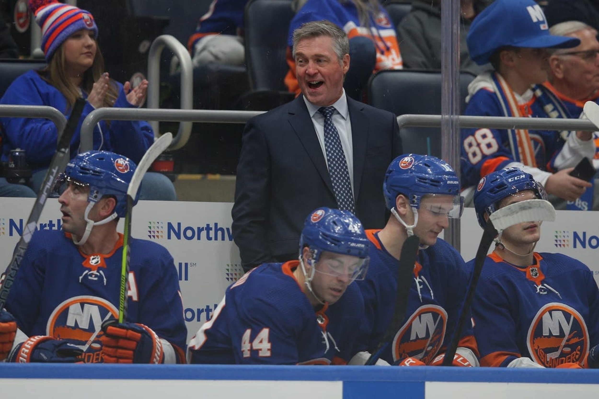 Patrick Roy Leads Islanders Into Familiar Territory Vs. Canadiens