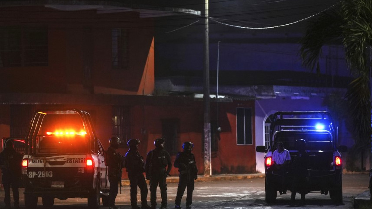 μακελειό στο μεξικό: τουλάχιστον 12 νεκροί σε σύγκρουση μεταξύ συμμοριών