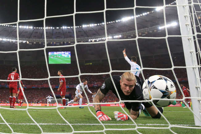 3. Loris Karius