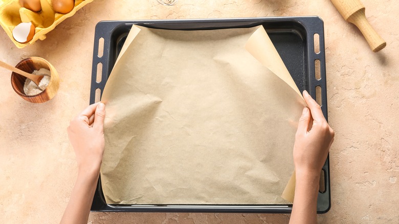 The Absolute Best Parchment Paper Substitute To Use In A Pinch   BB1h4yx5.img