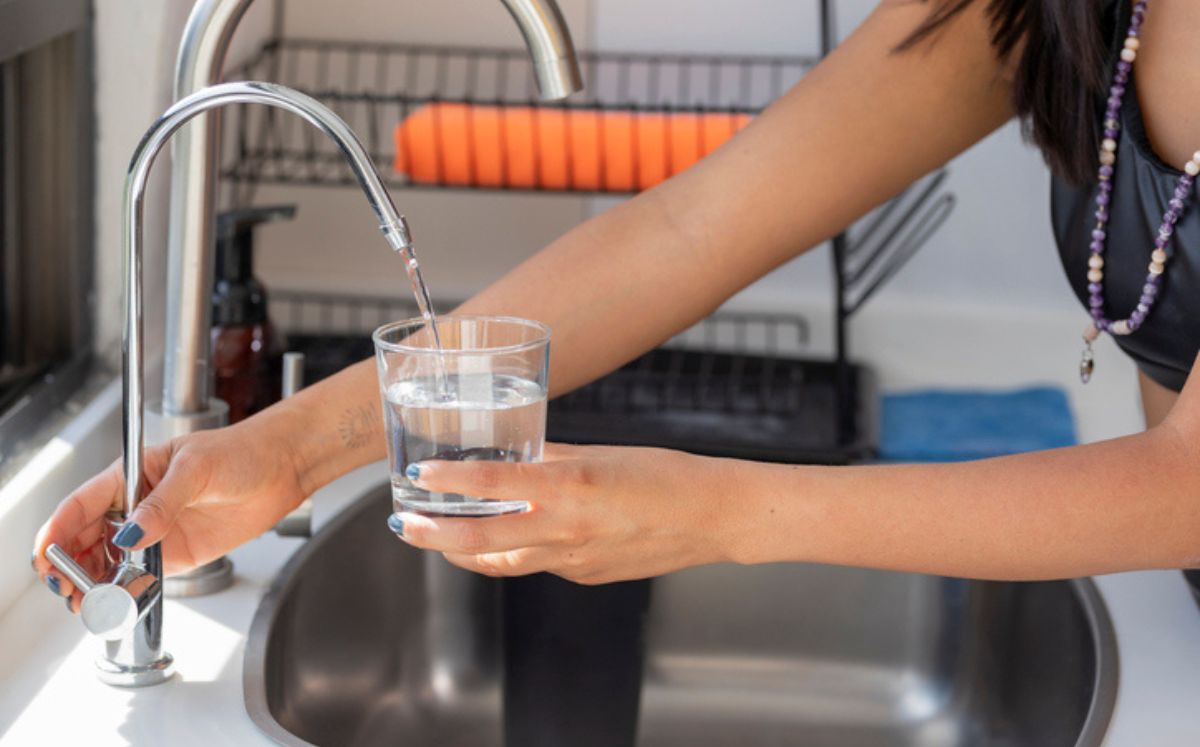 ¿cómo elegir un buen purificador de agua para cuidar la salud de tu familia?