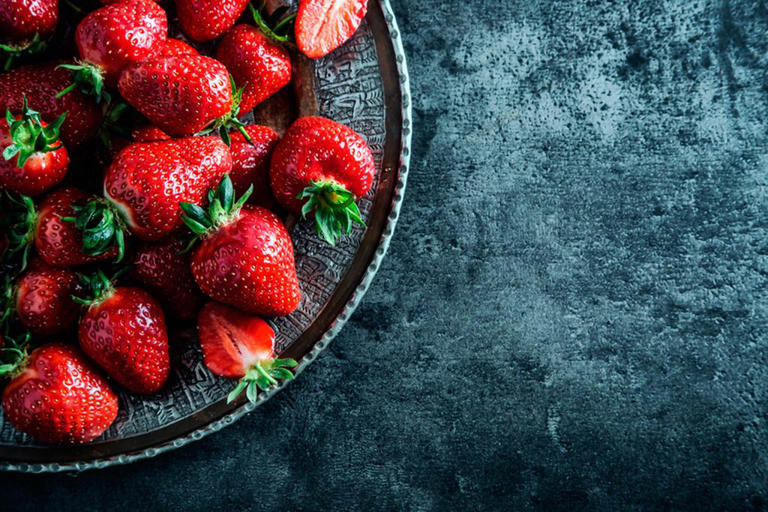 5 Fruits You Need To Eat Every Day To Not Gain Weight