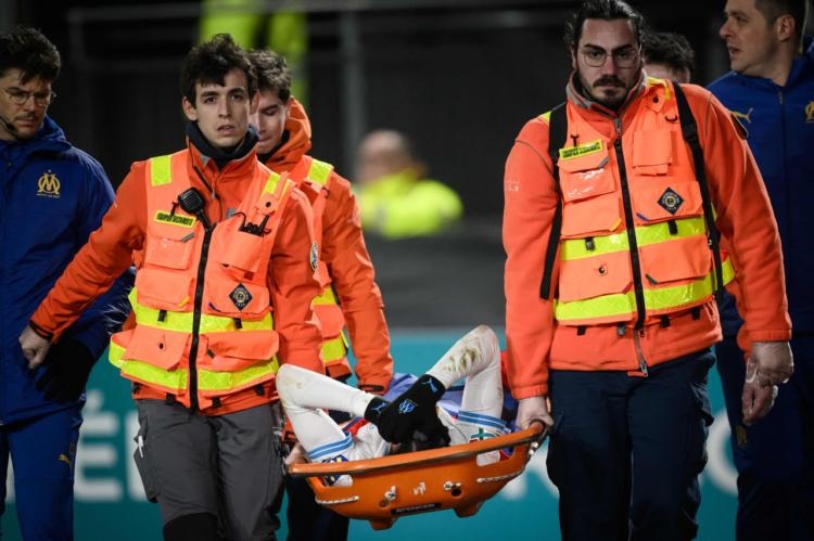 om. bilal nadir gravement blessé à un genou après le match de coupe de france face au stade rennais
