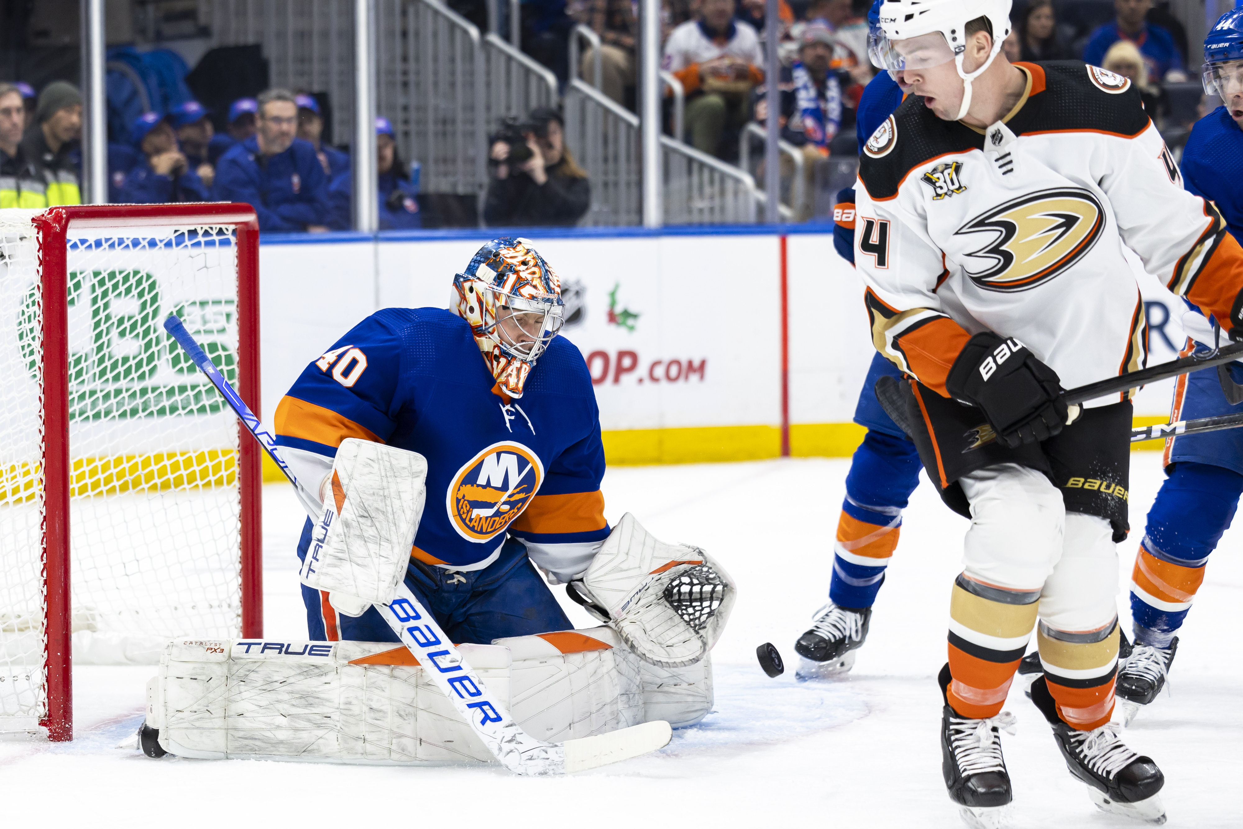 Islanders Activate Semyon Varlamov From IR After Ilya Sorokin Marathon