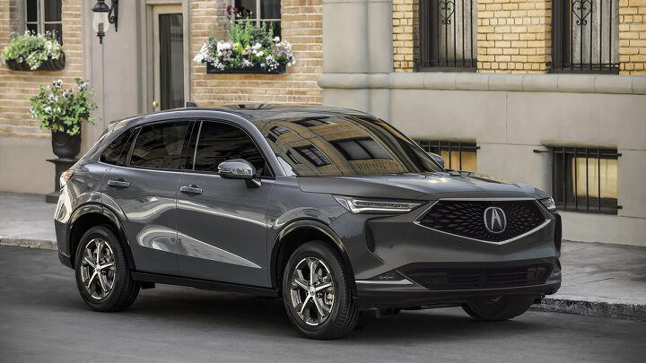 Acura Confirms Sub-RDX SUV Arriving This Year