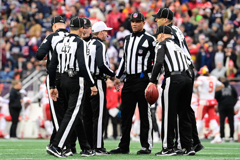 NFL Reveals Referees For Both Championship Playoff Games