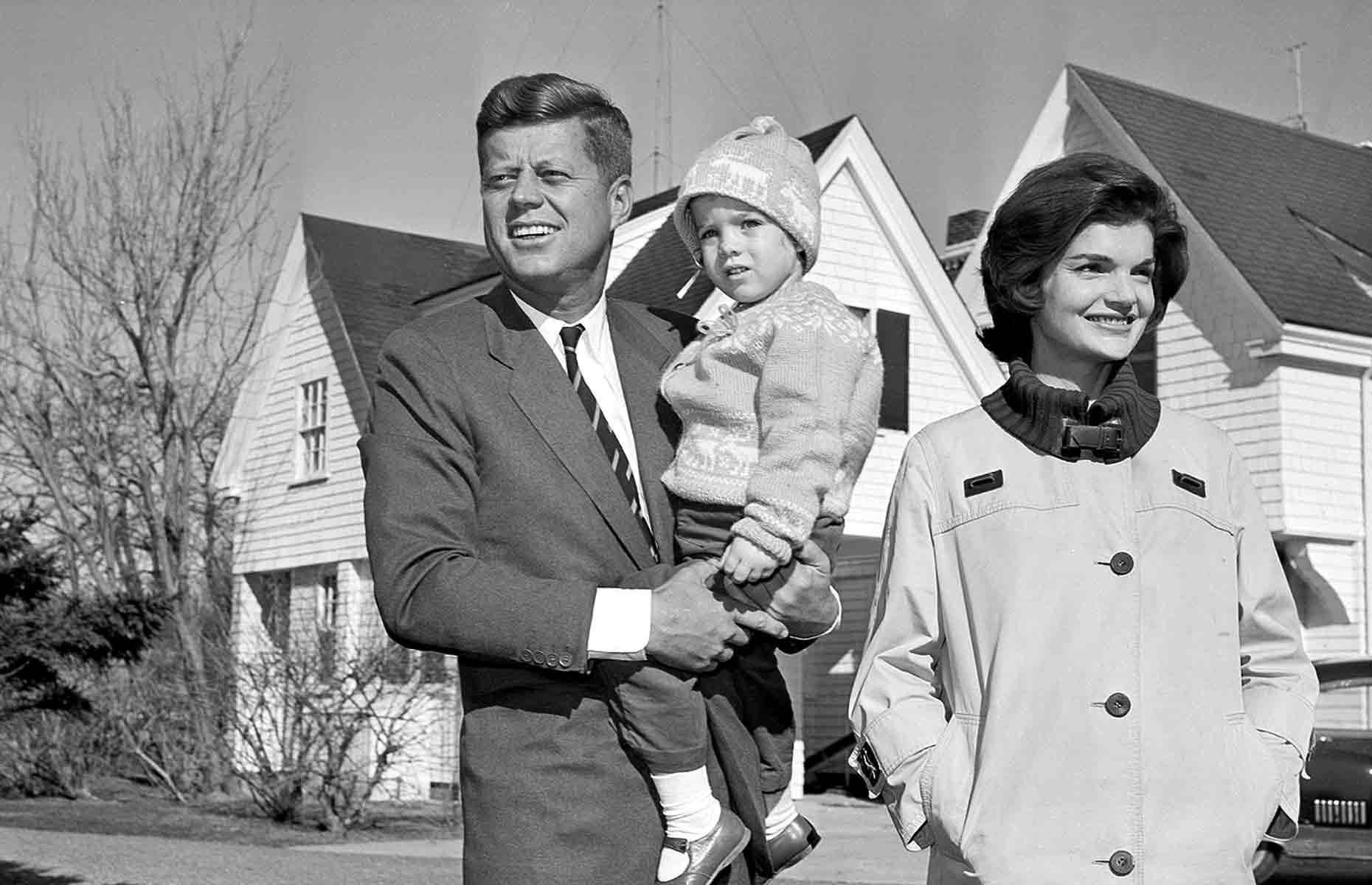 Step inside the glamorous homes and estates of JFK and Jackie Kennedy