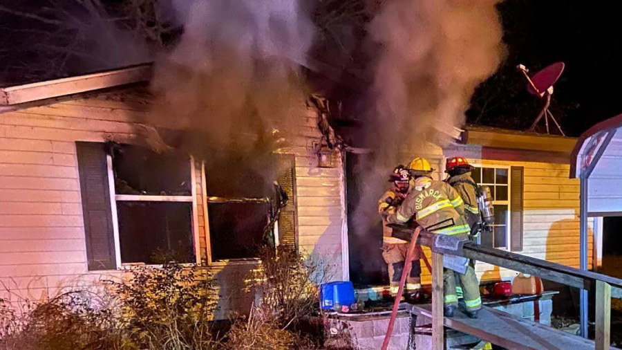 Bismarck Fire Department responds to deadly Monday morning house fire