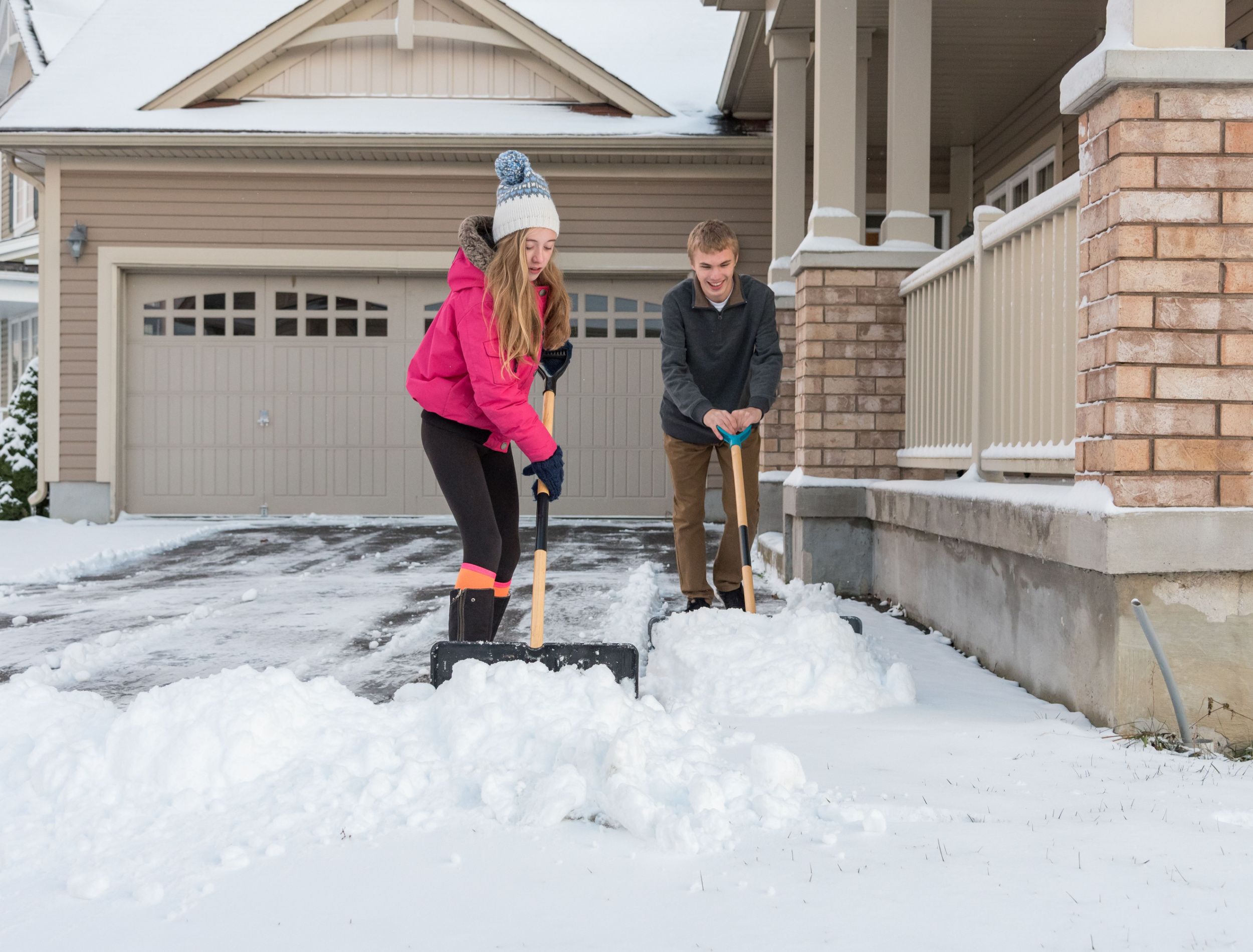 9 Genius Hacks to Tackle Driveway Snow Removal