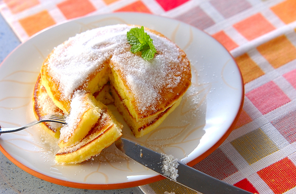 「ホットケーキミックスで簡単おやつ レモンのパンケーキ」の作り方~とっても爽やか！レモンのスイーツレシピ~