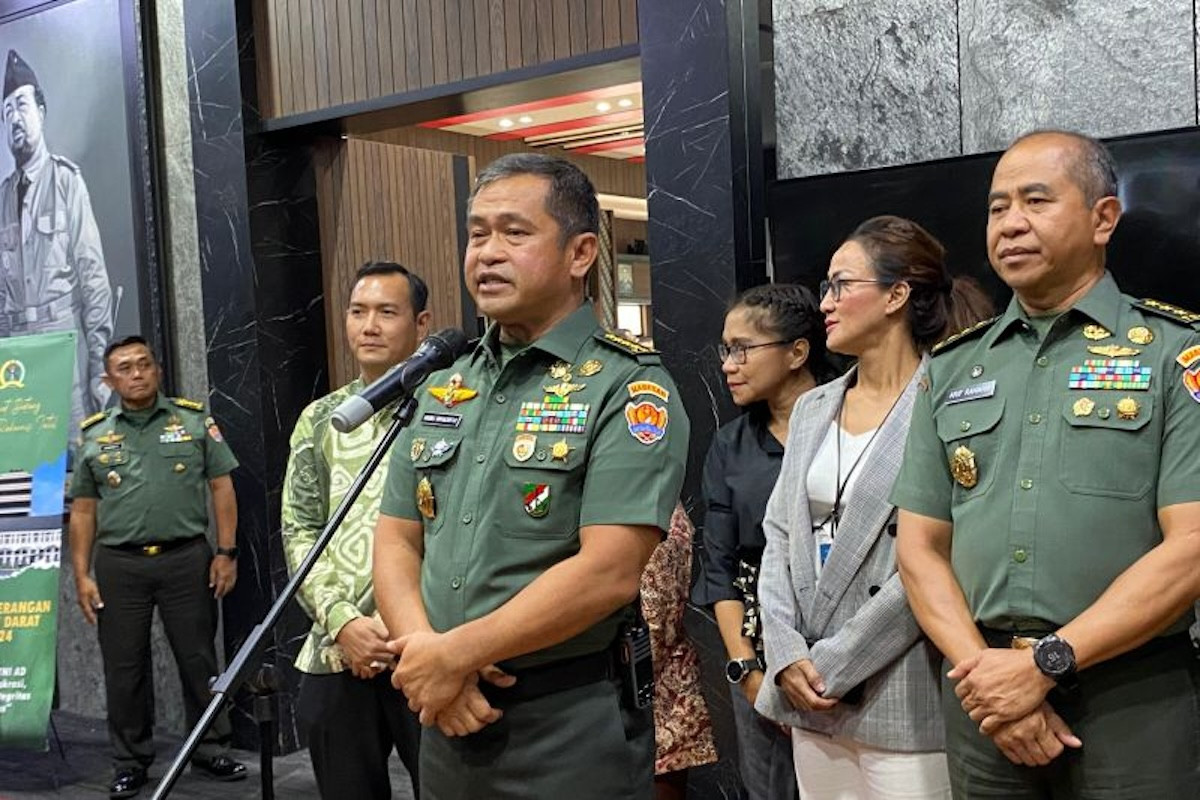 Mahfud Sebut Ada Aparat Beking Tambang Ilegal, KSAD Jenderal Maruli ...