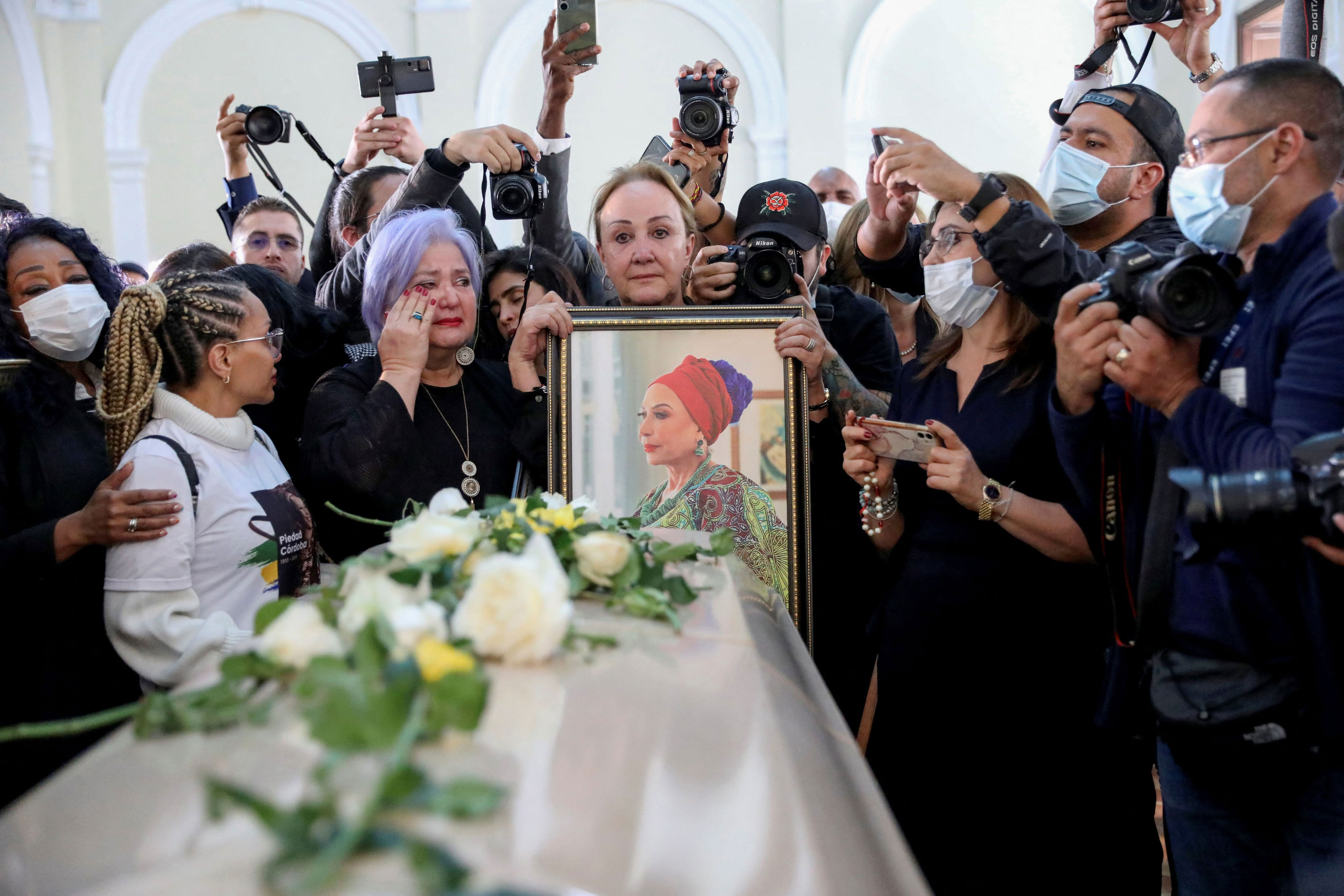 Gustavo Petro Asisitió Al Homenaje Póstumo A Piedad Córdoba