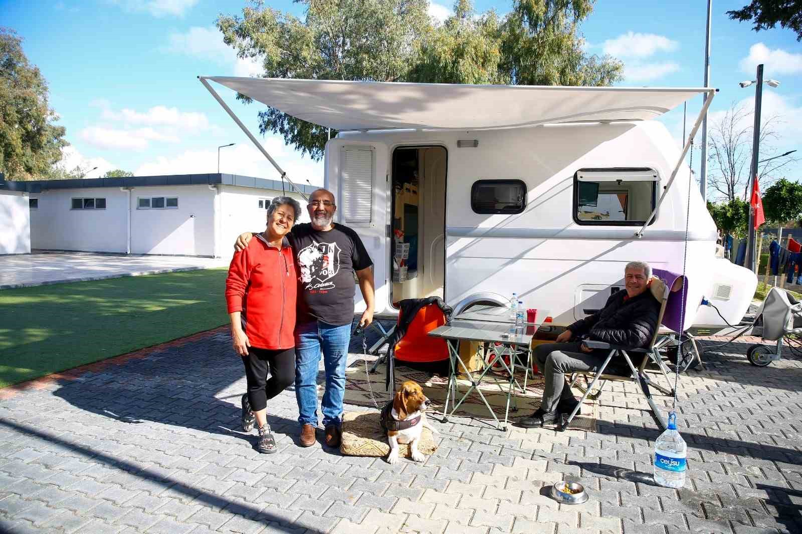 antalya’da sıcak hava karavan turizmini canlandırdı