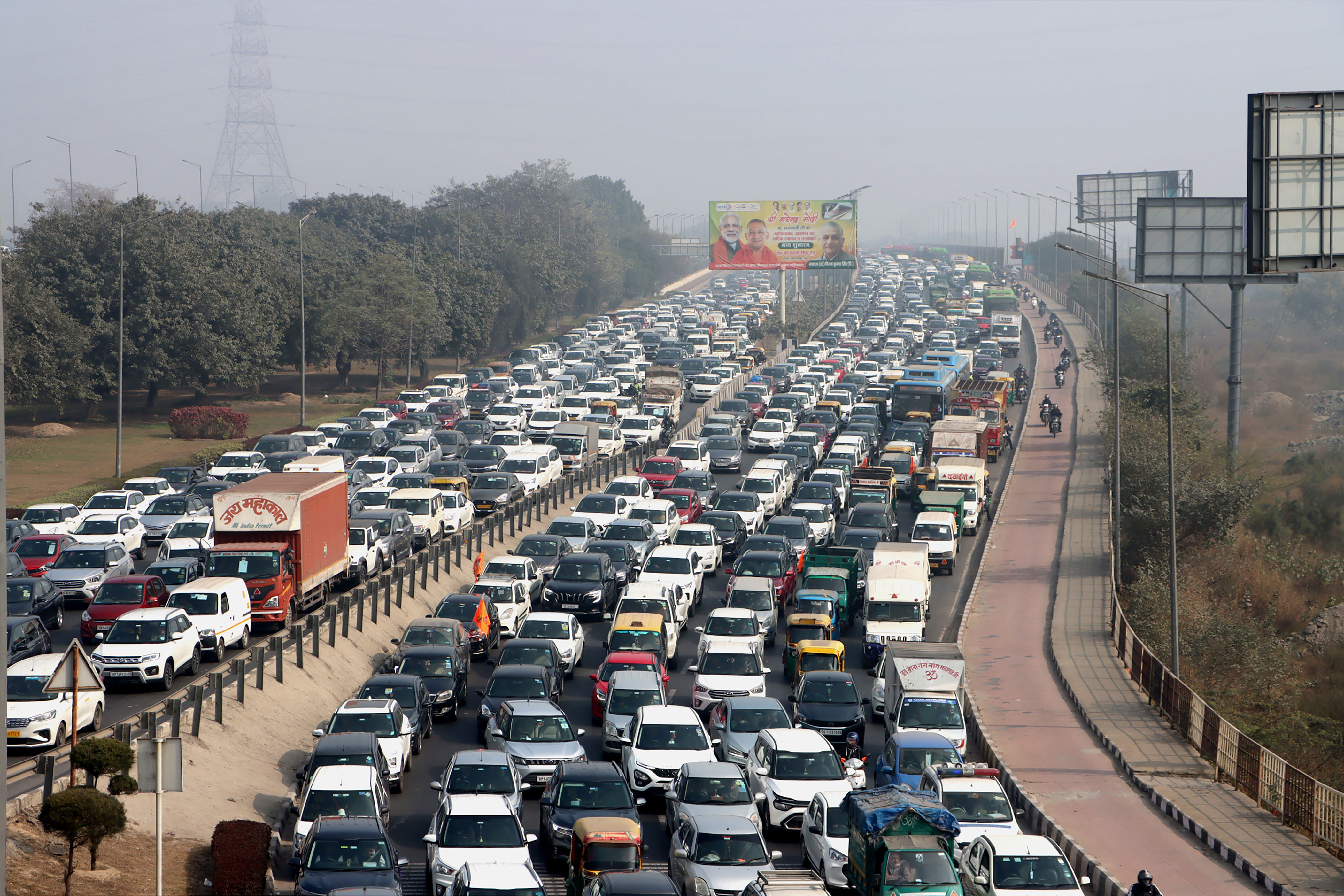 traffic movement in central delhi hit due to r-day parade dress rehearsal