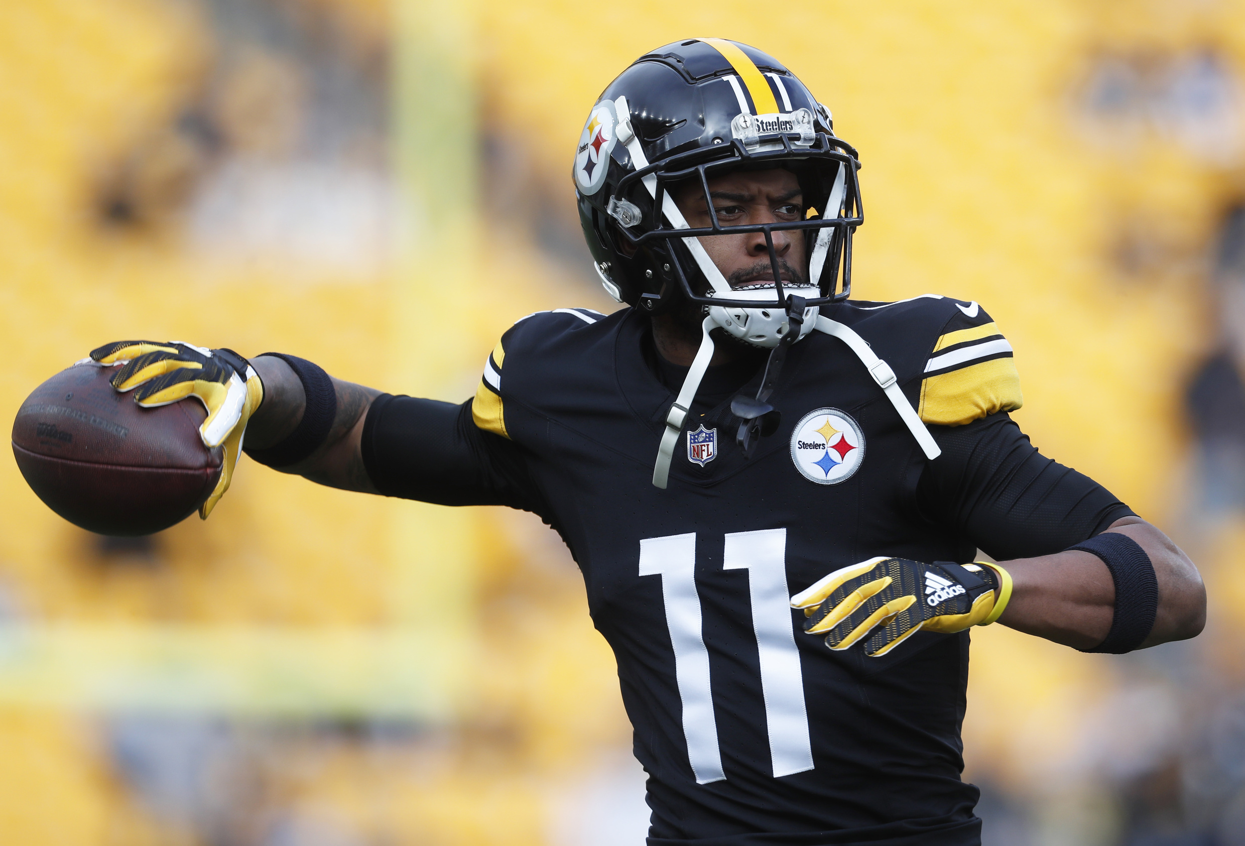 Steelers Projected To Release Veteran WR Allen Robinson II