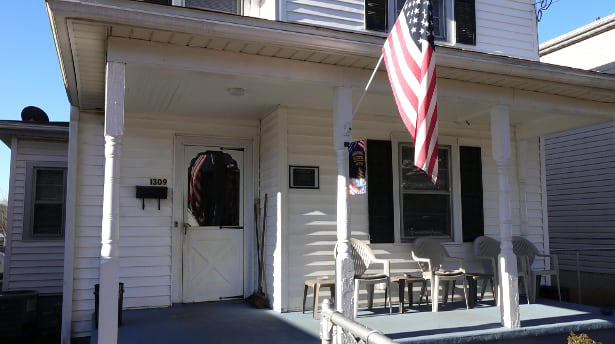 Veterans work to restore childhood home of WWII hero Doss