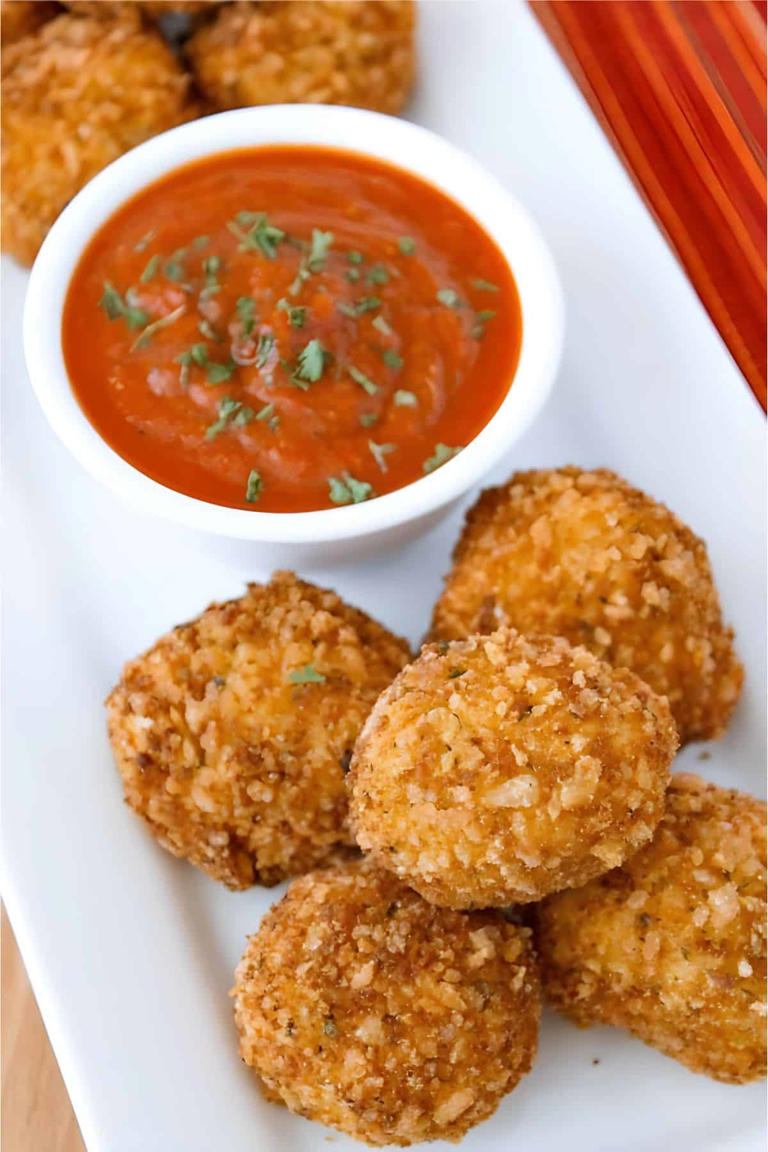 Italian Arancini Fried Cheese Balls Recipe