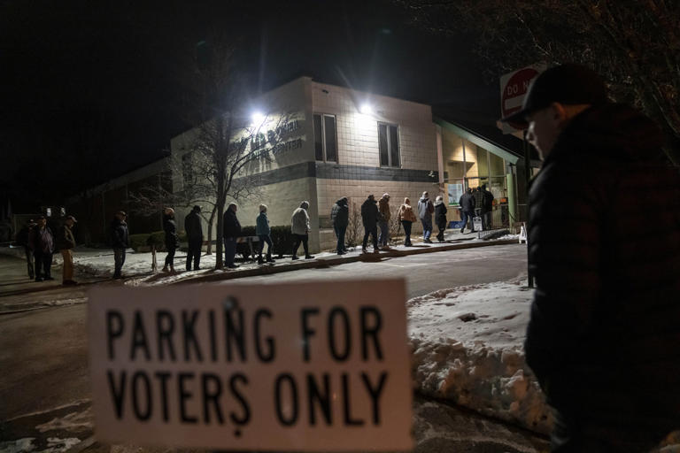 Live updates Voters head to polls as Haley, Trump face off in New