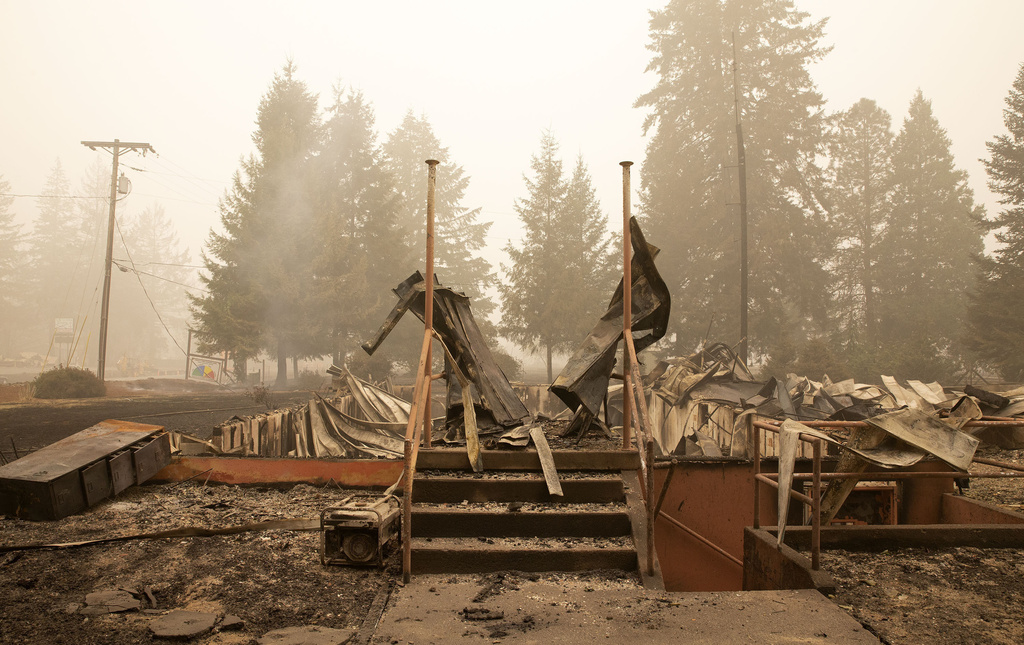 Oregon Jury Awards $85 Million To 9 Victims Of Deadly 2020 Wildfires