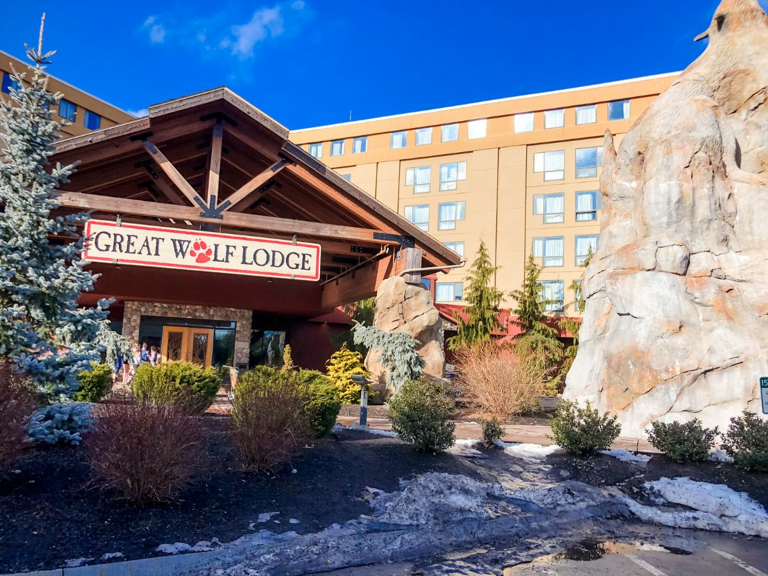 24 Things To Do At Great Wolf Lodge (by Age Group)