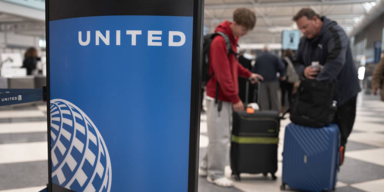 united pulls plans for boeing’s biggest 737 max jet, after max 9 groundings prove to be ‘straw that broke the camel’s back’