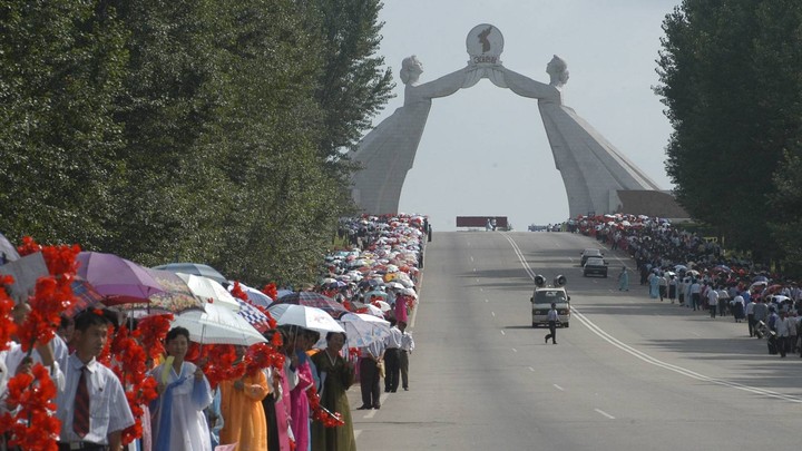 kim jong-un bongkar monumen rekonsiliasi korut-korsel di pyongyang